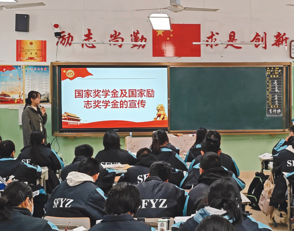 13a13eb4a3ee44e8b23f30f3a5c3832f.jpg